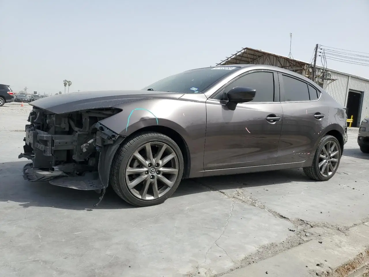 MAZDA 3 2018. Lot# 47135095. VIN 3MZBN1V31JM228796. Photo 1