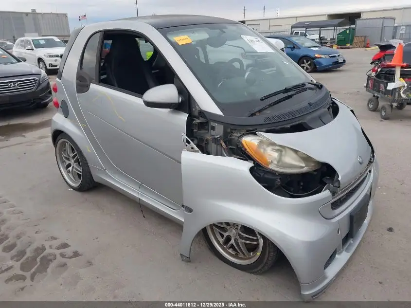 SMART FORTWO 2009. Lot# 44011812. VIN WMEEJ31X09K280425. Photo 1