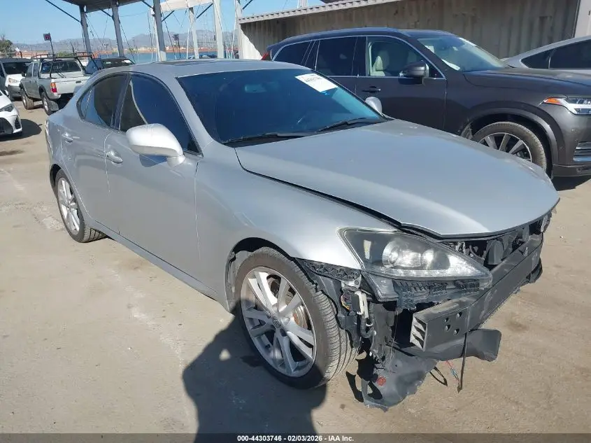 LEXUS IS 350 2006. Lot# 44303746. VIN JTHBE262665005339. Photo 1