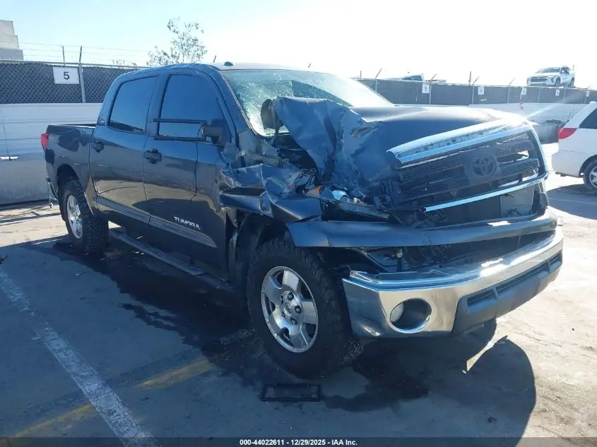 TOYOTA TUNDRA 2012. Lot# 44022611. VIN 5TFEY5F1XCX122582. Photo 1