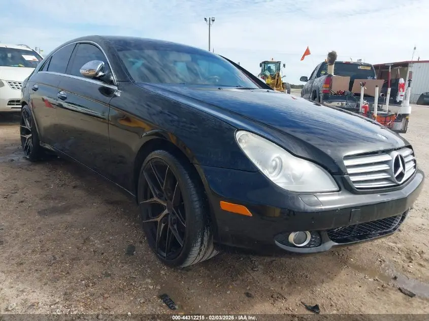 MERCEDES-BENZ CLS 550 2008. Lot# 44312215. VIN WDDDJ72XX8A128694. Photo 1