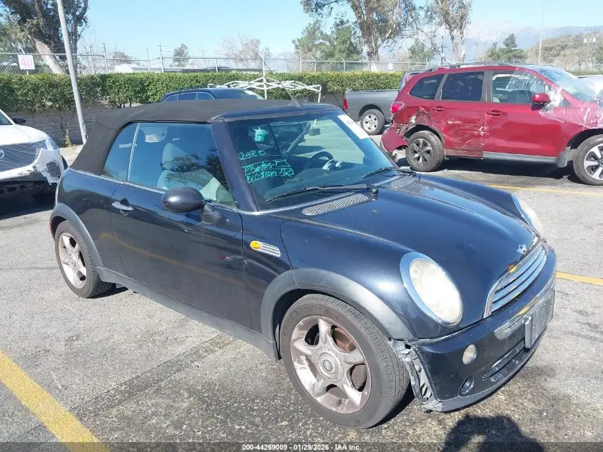 MINI COOPER 2005. Lot# 44269009. VIN WMWRF33455TG10682. Photo 1