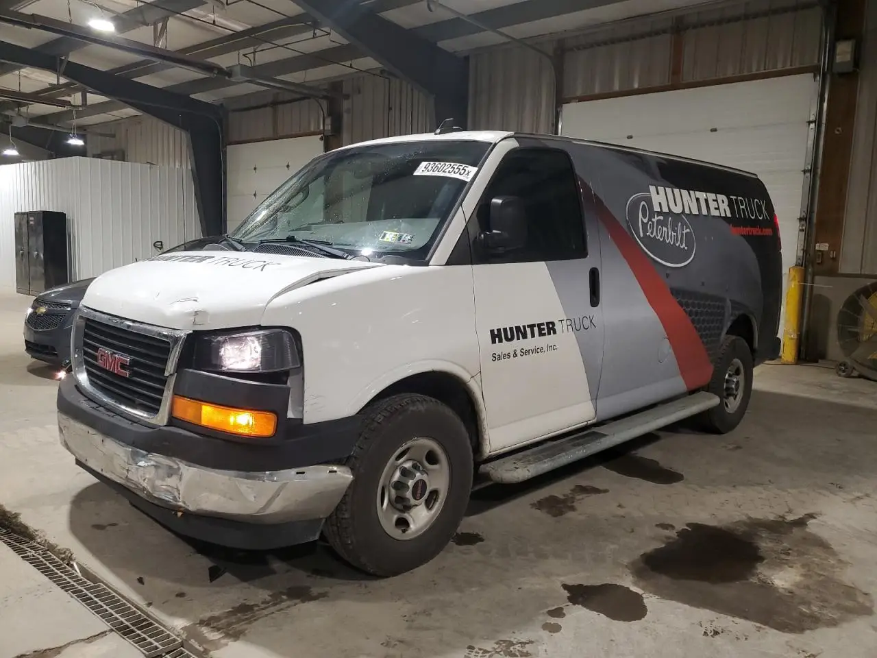 GMC SAVANA 2020. Lot# 93602555. VIN 1GTW7AFG3L1223549. Photo 1