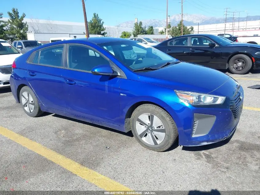 HYUNDAI IONIQ HYBRID 2019. Lot# 44319792. VIN KMHC65LC8KU180365. Photo 1