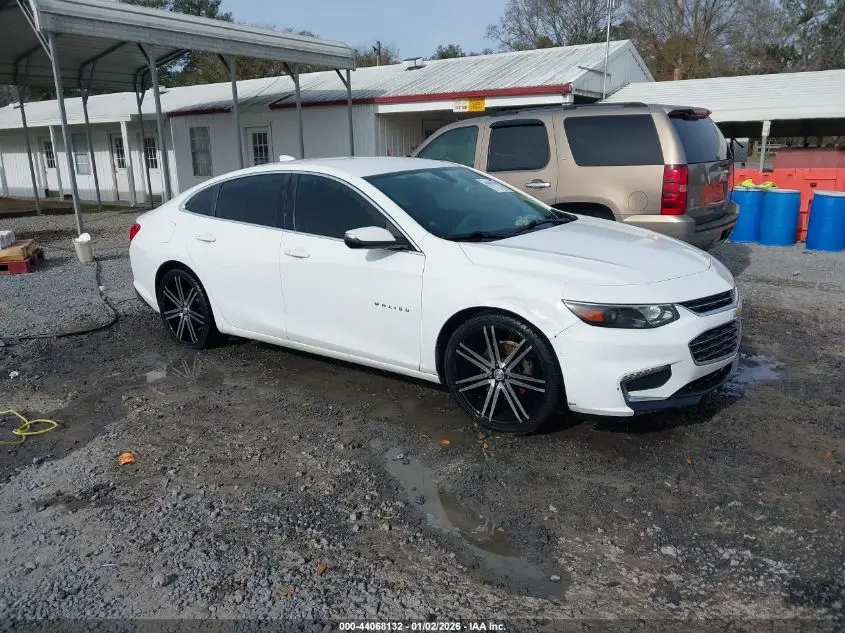 CHEVROLET MALIBU 2017. Lot# 44068132. VIN 1G1ZE5ST4HF127364. Photo 1
