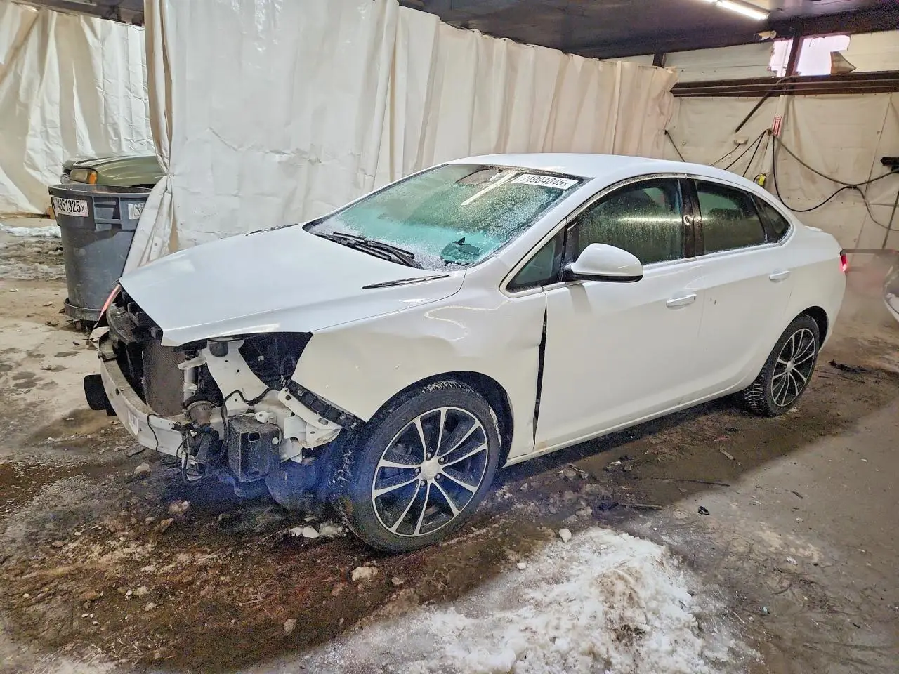 BUICK VERANO 2016. Lot# 74904045. VIN 1G4PW5SK9G4177055. Photo 1