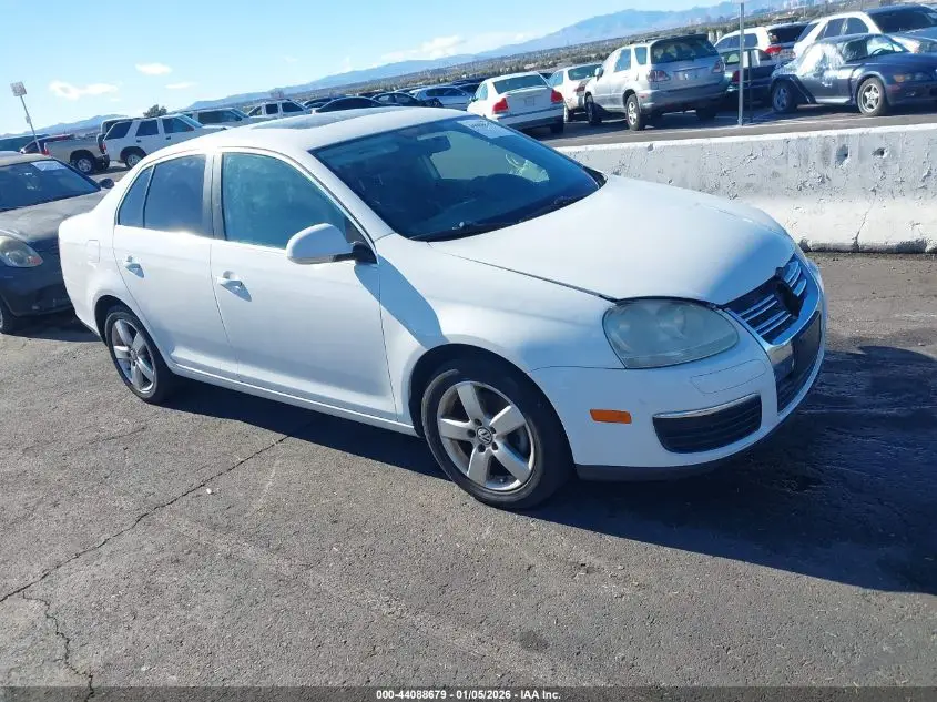 VOLKSWAGEN JETTA 2009. Lot# 44088679. VIN 3VWRZ71K69M096004. Photo 1