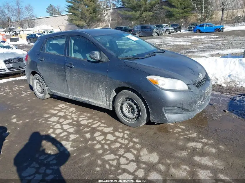 TOYOTA MATRIX 2012. Lot# 44309539. VIN 2T1KU4EE1CC800633. Photo 1