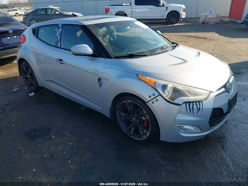 HYUNDAI VELOSTER 2015. Lot# 44095526. VIN KMHTC6AD4FU221056. Photo 1