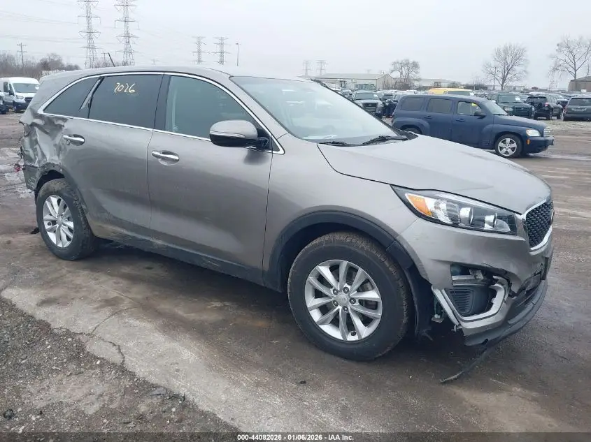 KIA SORENTO 2016. Lot# 44082026. VIN 5XYPG4A39GG069512. Photo 1