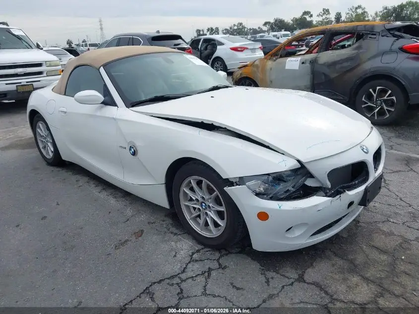 BMW Z4 2005. Lot# 44092071. VIN 4USBT33545LS56473. Photo 1