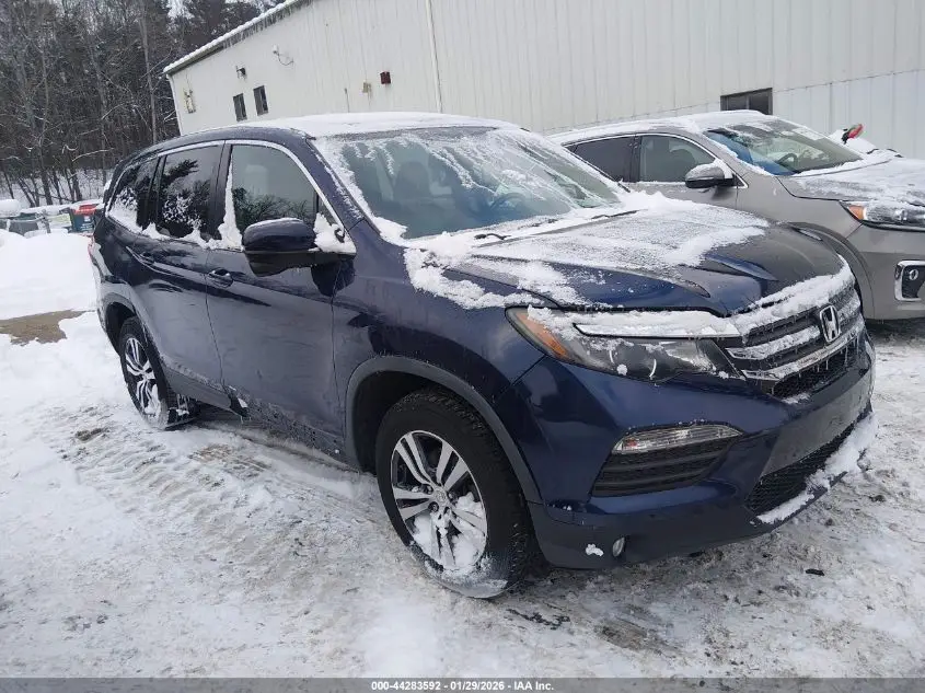 HONDA PILOT 2018. Lot# 44283592. VIN 5FNYF6H5XJB013698. Photo 1