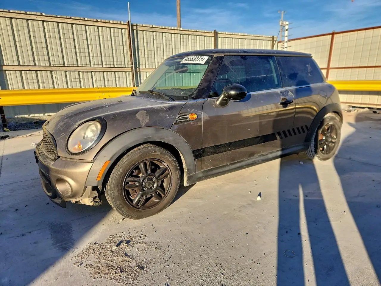 MINI COOPER 2013. Lot# 96589375. VIN WMWSU3C51DT547527. Photo 1