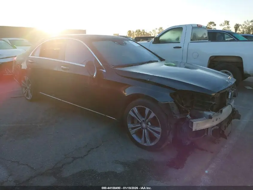 MERCEDES-BENZ S 550 2015. Lot# 44108490. VIN WDDUG8CBXFA126755. Photo 1