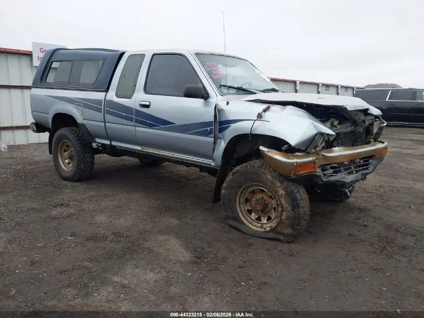TOYOTA PICKUP 1990. Lot# 44323215. VIN JT4VN13G6L5033713. Photo 1