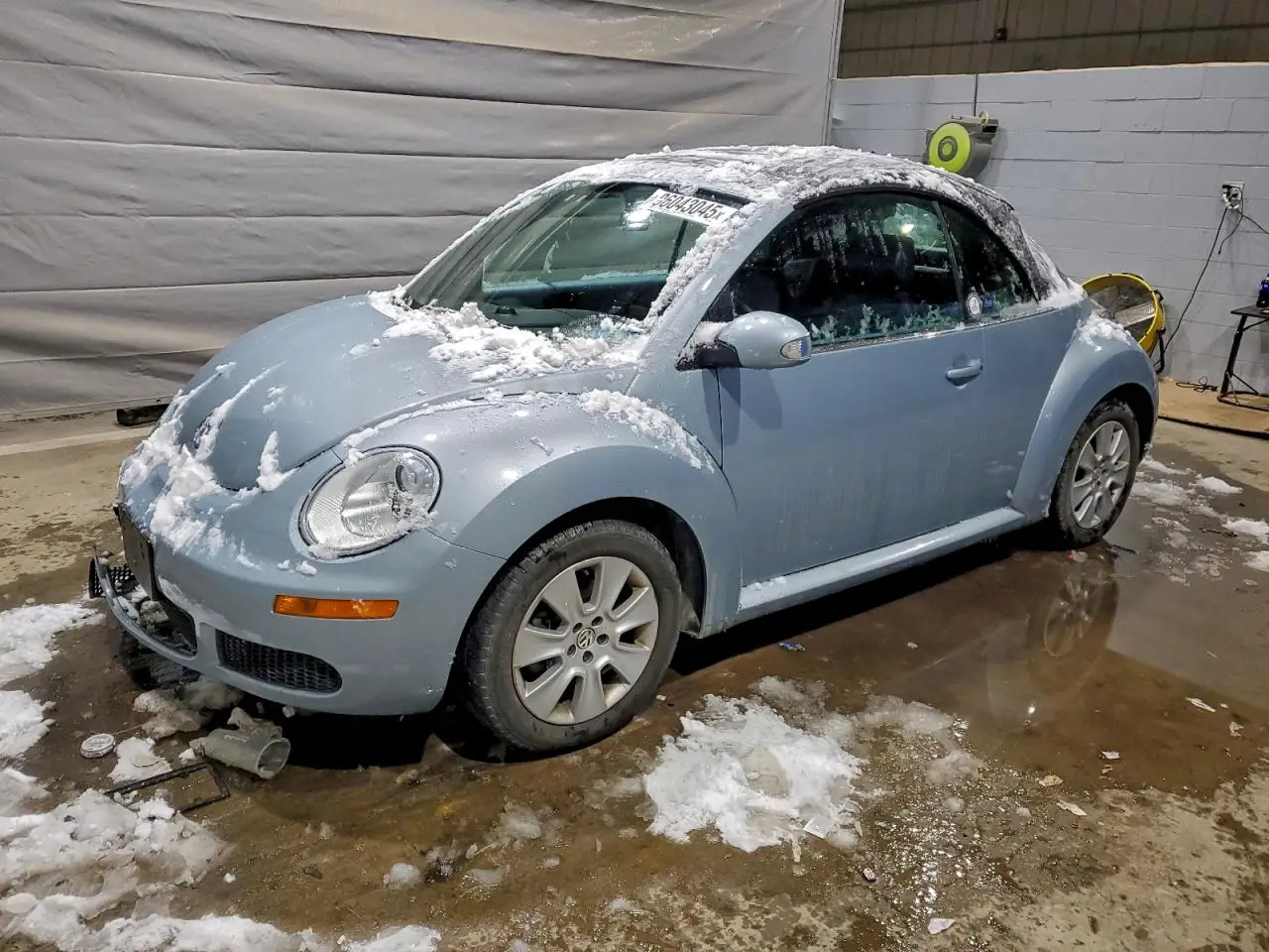 VOLKSWAGEN BEETLE 2009. Lot# 96043045. VIN 3VWRG31YX9M406643. Photo 1