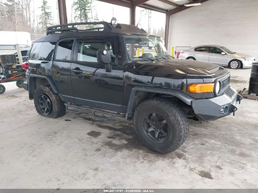 TOYOTA FJ CRUISER 2007. Lot# 44112797. VIN JTEBU11F370055683. Photo 1