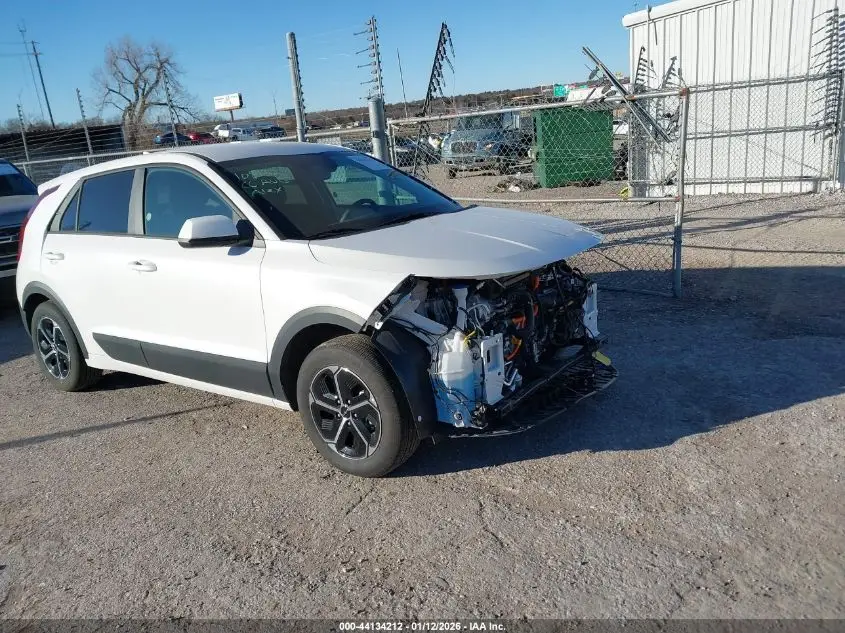 KIA NIRO 2025. Lot# 44134212. VIN KNDCP3LE8S5304619. Photo 1