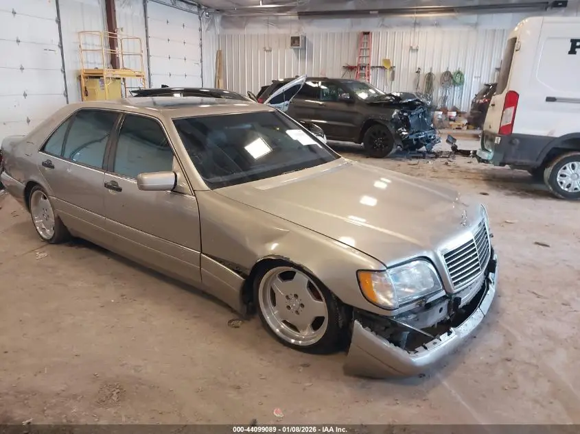 MERCEDES-BENZ S 500 1999. Lot# 44099089. VIN WDBGA51G6XA423530. Photo 1