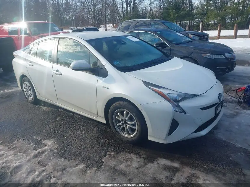 TOYOTA PRIUS 2017. Lot# 44093287. VIN JTDKBRFU8H3546606. Photo 1