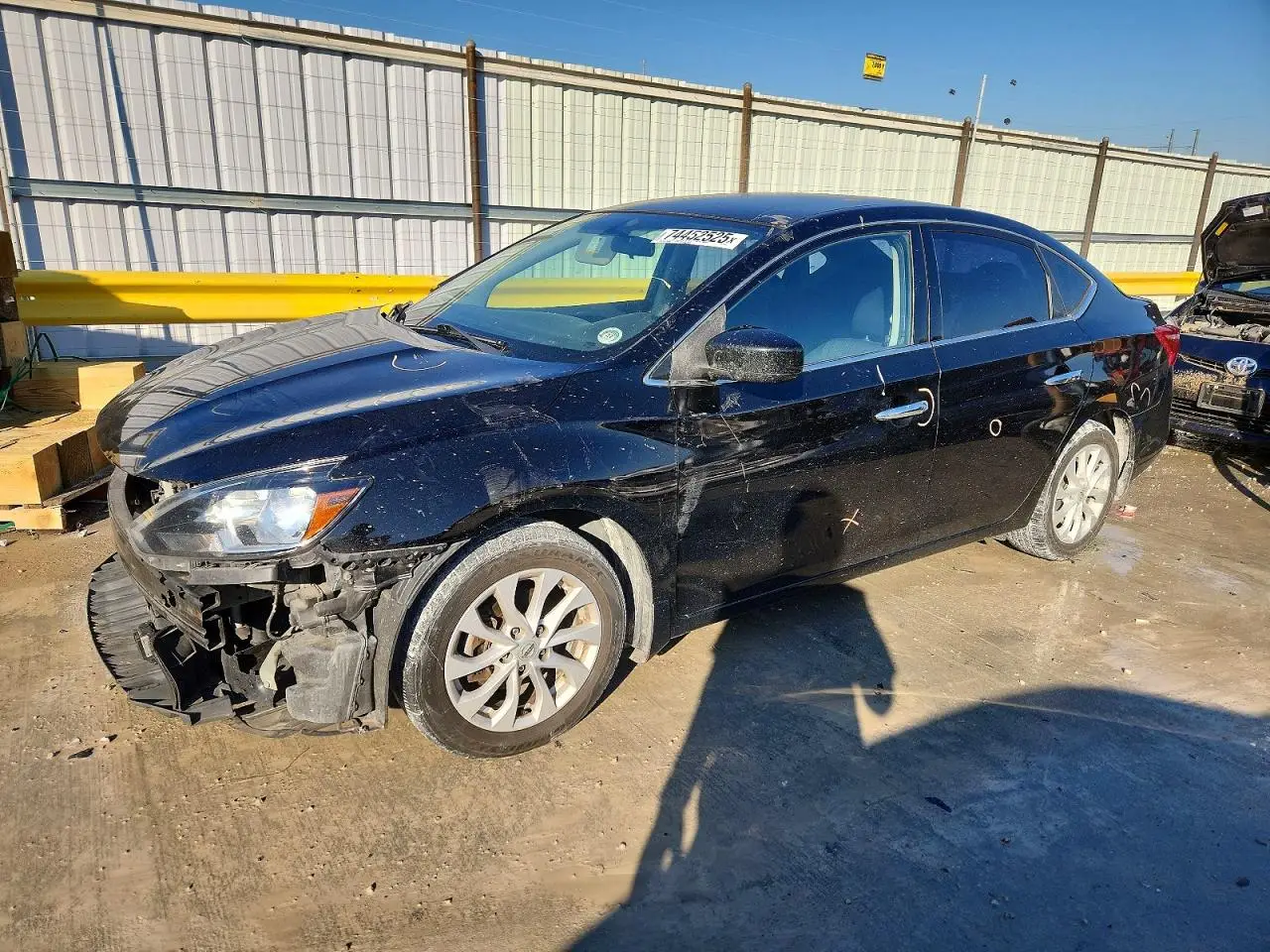 NISSAN SENTRA 2019. Lot# 74452525. VIN 3N1AB7AP3KY214835. Photo 1