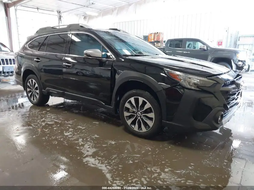 SUBARU OUTBACK 2025. Lot# 44268060. VIN 4S4BTGPD7S3101258. Photo 1