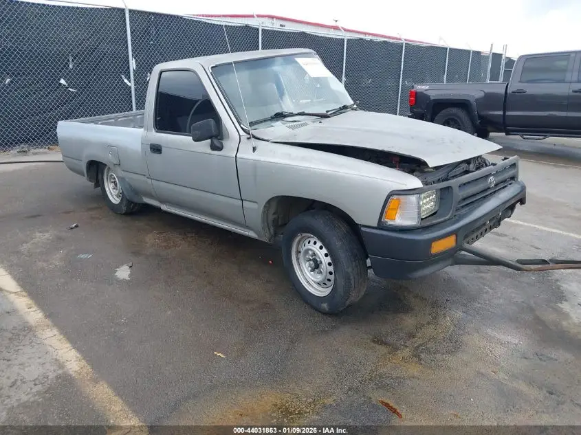 TOYOTA PICKUP 1993. Lot# 44031863. VIN 4TARN81AXPZ123420. Photo 1