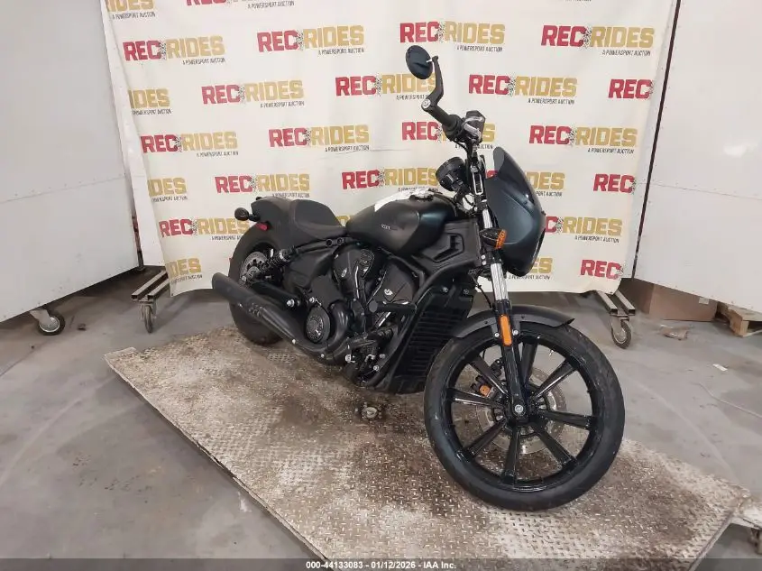 INDIAN MOTORCYCLE CO. SPORT SCOUT 2025. Lot# 44133083. VIN 56KSSF766S3021818. Photo 1