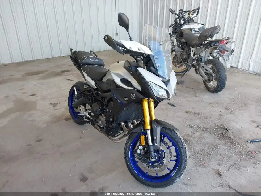 YAMAHA FJ09 2016. Lot# 44226827. VIN JYARN37E3GA002627. Photo 1