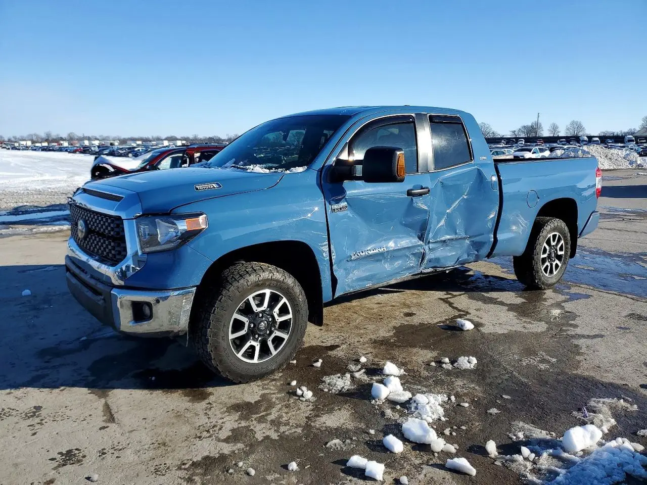 TOYOTA TUNDRA 2021. Lot# 74344935. VIN 5TFUY5F15MX017042. Photo 1